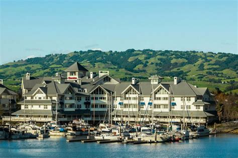The 10 best hotels & places to stay in Petaluma, United States .